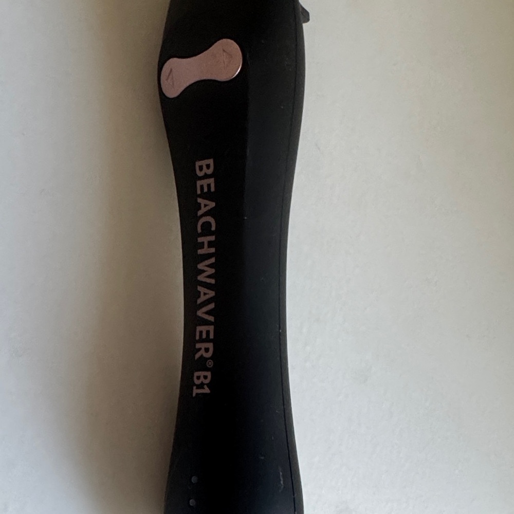 B1 Black & Rose Gold Ceramic Curling Iron